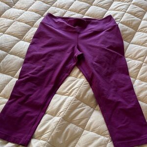 Nike Women's Leggings in Vibrant Purple